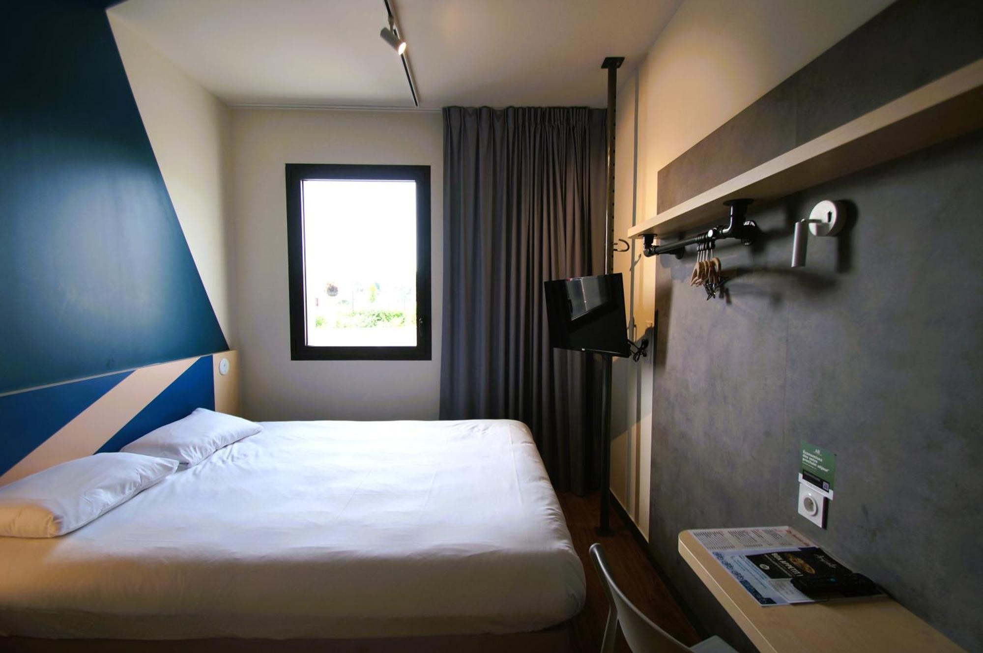 Ibis Budget Loudeac Velodrome ภายนอก รูปภาพ